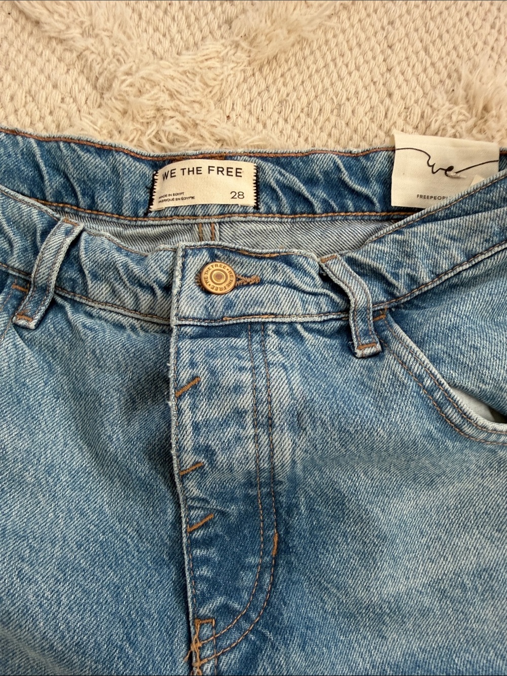 New We The Free Good Luck Mid Rise Barrel Jeans - Picture 4 of 5